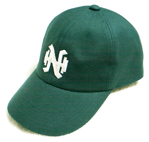 南海ホークスの野球帽。